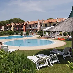 In Portosole E Tamerici Con Piscina-cavallino Treporti Apartmán